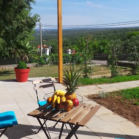 Holiday home Kuca Za Odmor Alvin *