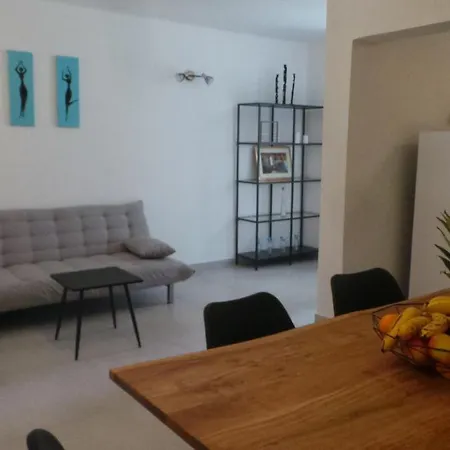 Semesterbostad Kuca Za Odmor Alvin Pridraga